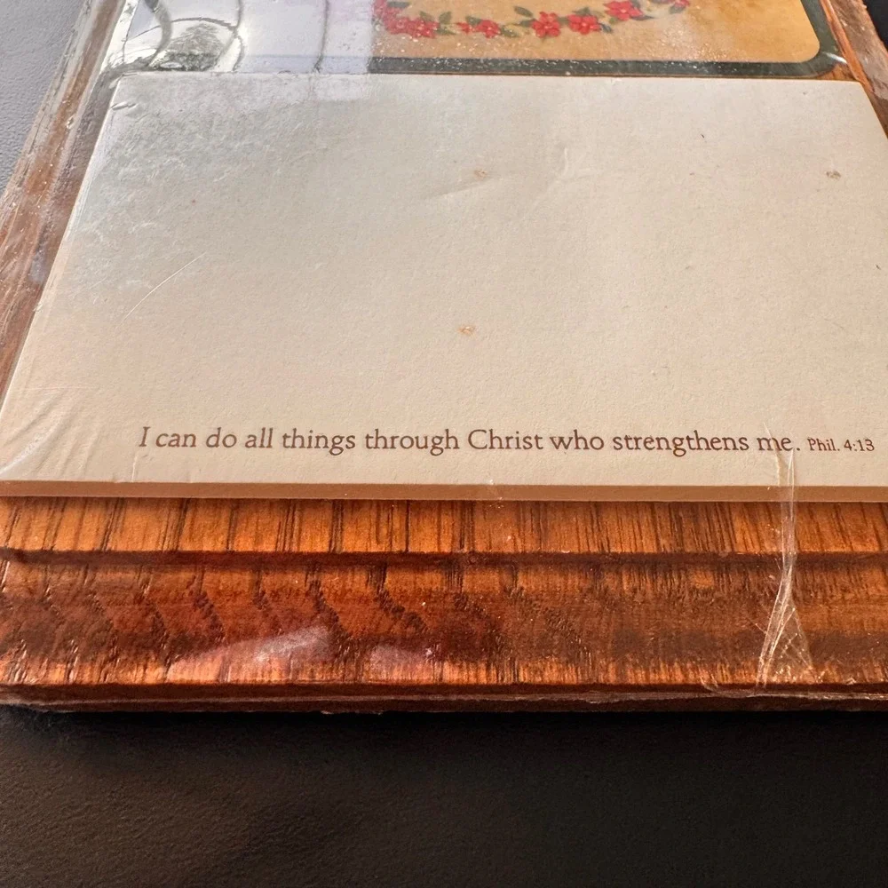 NEW Sealed Dicksons Wooden Memo Pad Holder‎ Christ is the Head of this House
